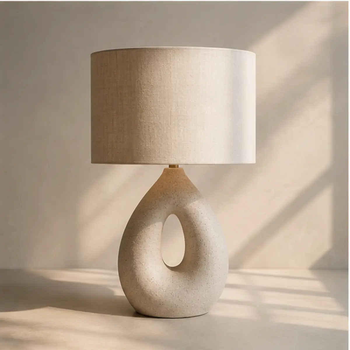 Halo Ceramic Lamp